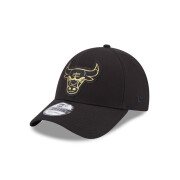 Baseball cap with metal badge Chicago Bulls 9Forty
